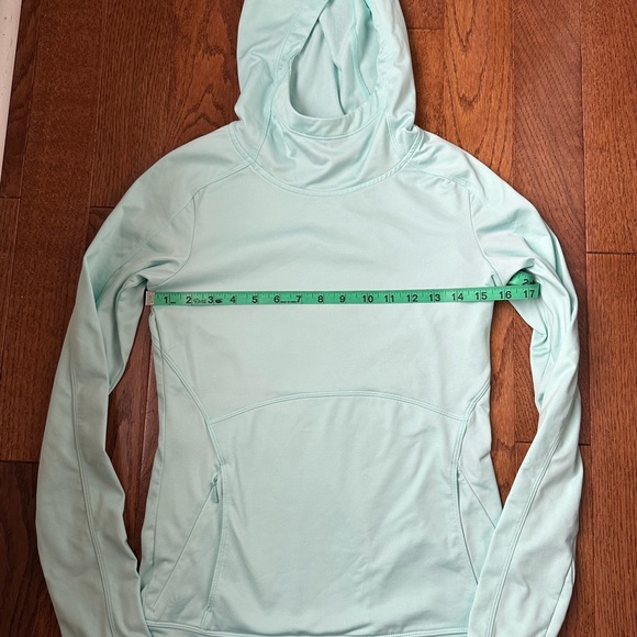 Beautiful Aqua Athleta Hooded Pull Over - Picture 9 of 11